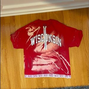 Wisconsin lace trim t-shirt